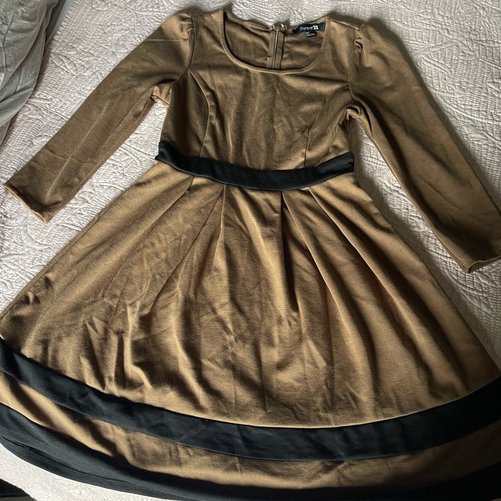 Forever 21 Brown Dress with Black Waist and Hem Accents